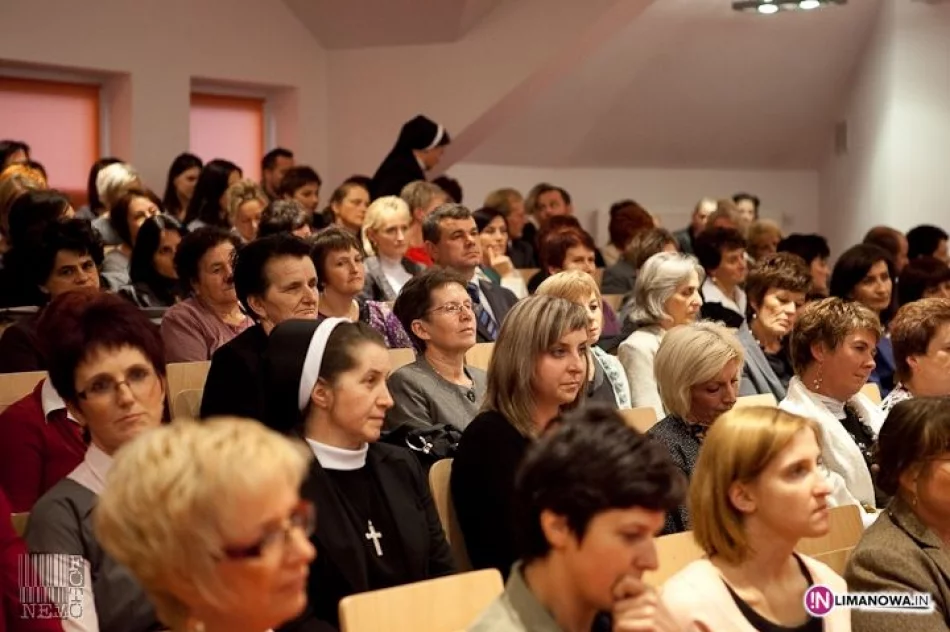 Gminne obchody Dnia Edukacji Narodowej w Tymbarku - zdjęcie 6