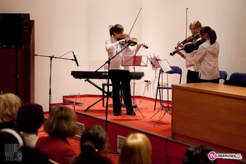 Gminne obchody Dnia Edukacji Narodowej w Tymbarku - zdjęcie 10