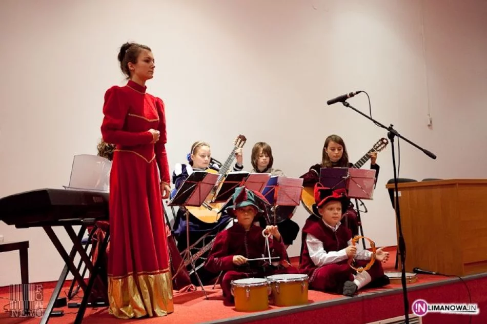 Gminne obchody Dnia Edukacji Narodowej w Tymbarku - zdjęcie 13