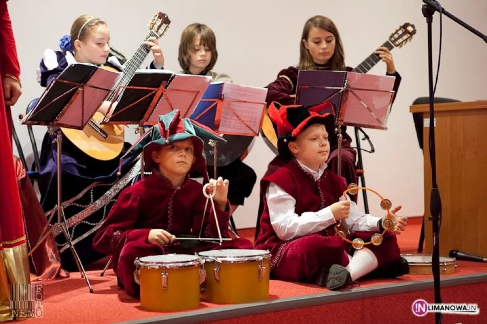 Gminne obchody Dnia Edukacji Narodowej w Tymbarku - zdjęcie 16