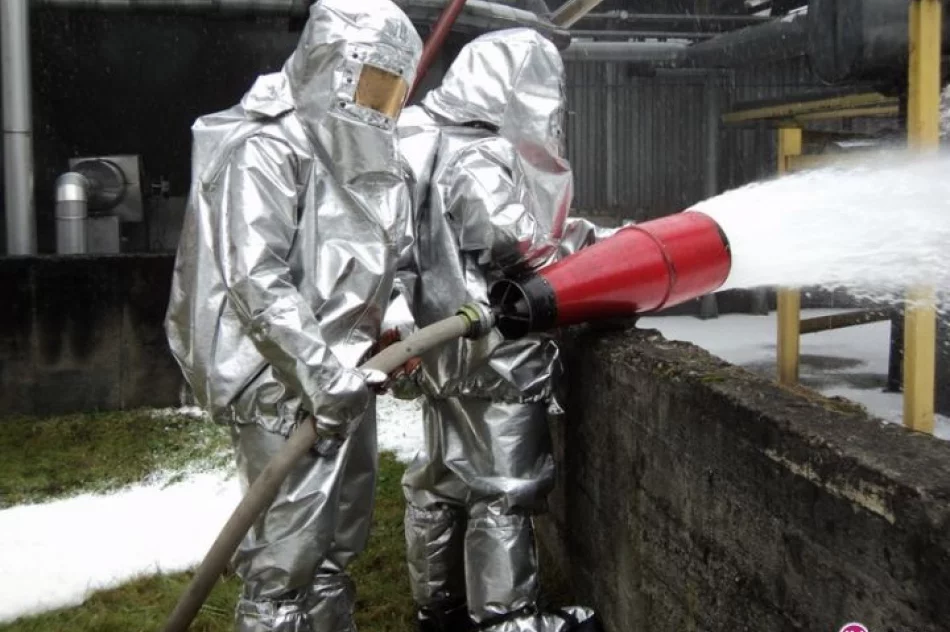 Carbon w ogniu, ewakuacja Sandecji - zdjęcie 15