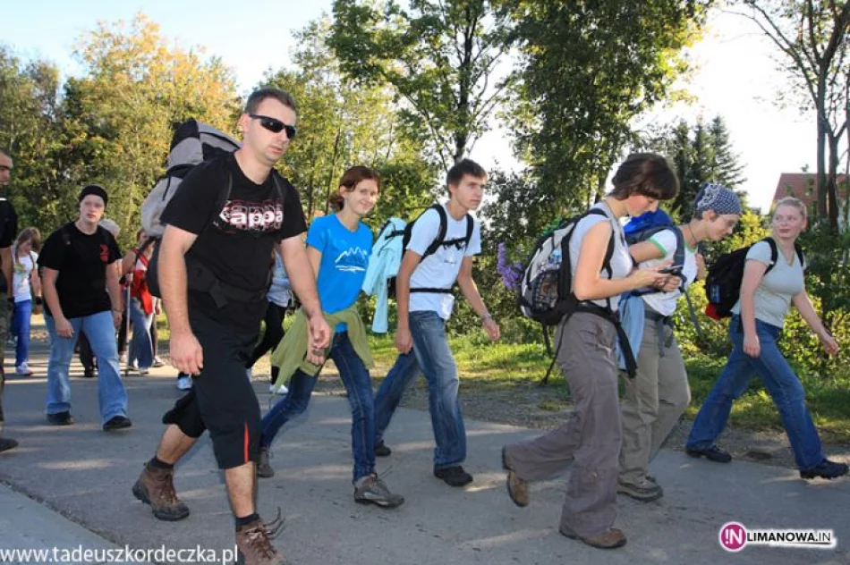 VII Złaz Na Górze Mogielica - zdjęcie 4
