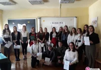 Po angielsku - po trofeum - zdjęcie główne