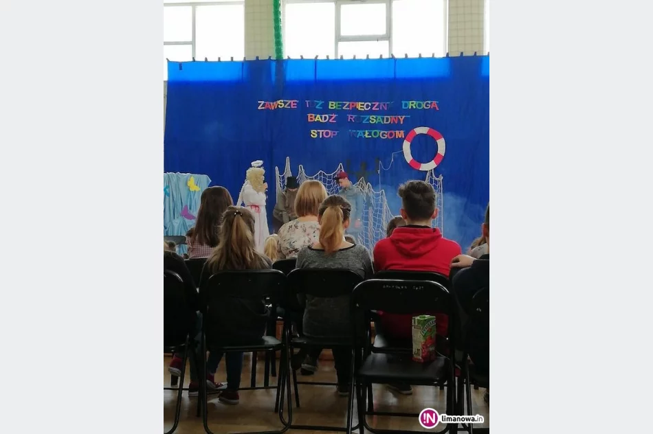 Spotkanie z funkcjonariuszami zamiast wagarów - zdjęcie 3