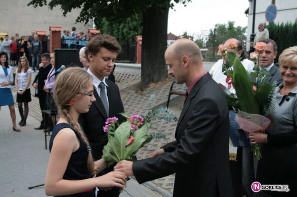 Otwarcie boiska szkolnego w Bieczu - zdjęcie 3