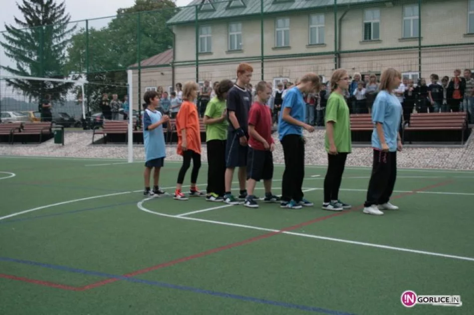 Otwarcie boiska szkolnego w Bieczu - zdjęcie 20
