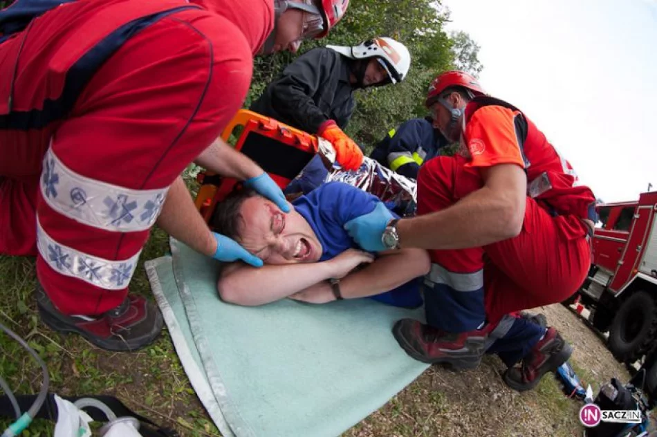 Zderzenie pociągu z samochodem - zdjęcie 6