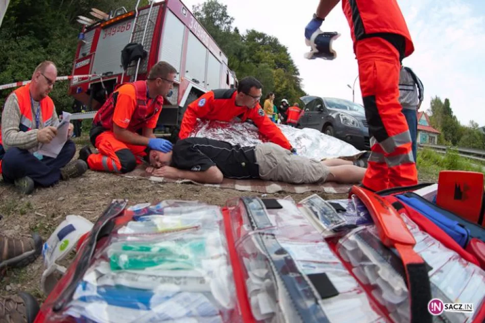 Zderzenie pociągu z samochodem - zdjęcie 13