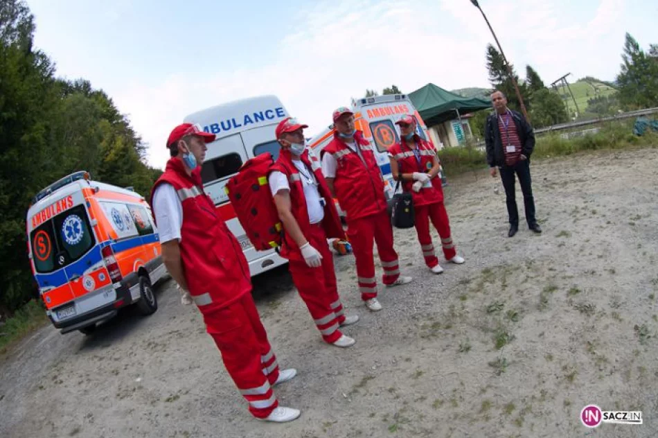 Zderzenie pociągu z samochodem - zdjęcie 18