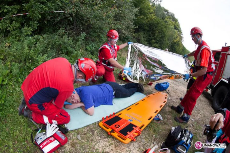 Zderzenie pociągu z samochodem - zdjęcie 13