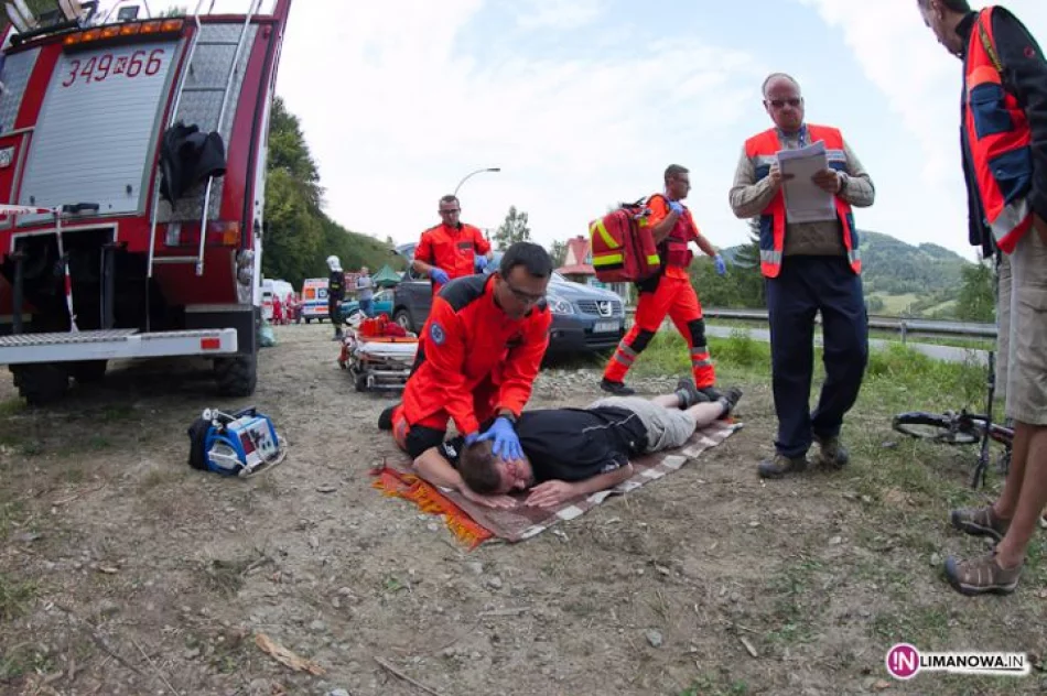 Zderzenie pociągu z samochodem - zdjęcie 18