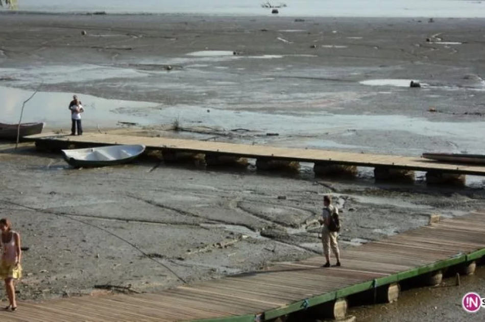 Zniknęła połowa Jeziora Rożnowskiego - zdjęcie 16