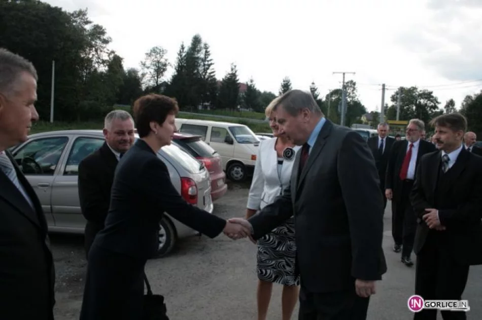 Jerzy Miller na nowo budowanym moście w Libuszy - zdjęcie 2