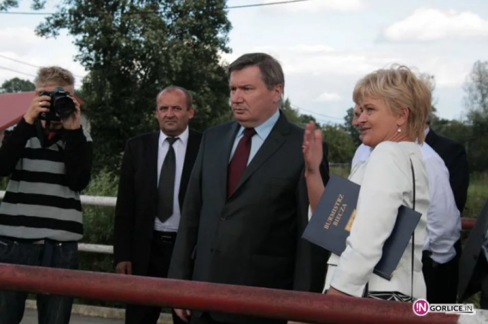 Jerzy Miller na nowo budowanym moście w Libuszy - zdjęcie 6