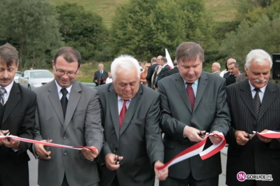 Minister Miller na otwarciu mostów na drodze Florynka - Izby - zdjęcie 14