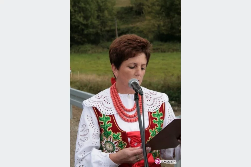 Minister Miller na otwarciu mostów na drodze Florynka - Izby - zdjęcie 15