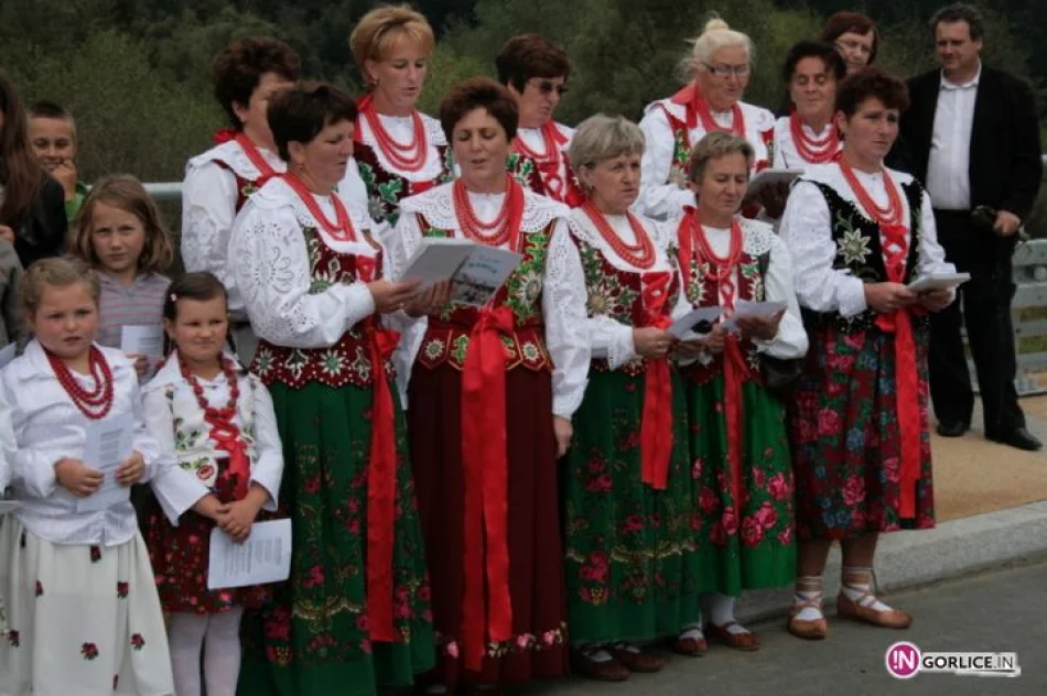 Minister Miller na otwarciu mostów na drodze Florynka - Izby - zdjęcie 19