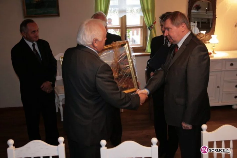 Minister Miller na otwarciu mostów na drodze Florynka - Izby - zdjęcie 20