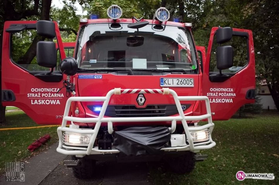Powiatowe ćwiczenia strażackie w Szczyrzycu - zdjęcie 1