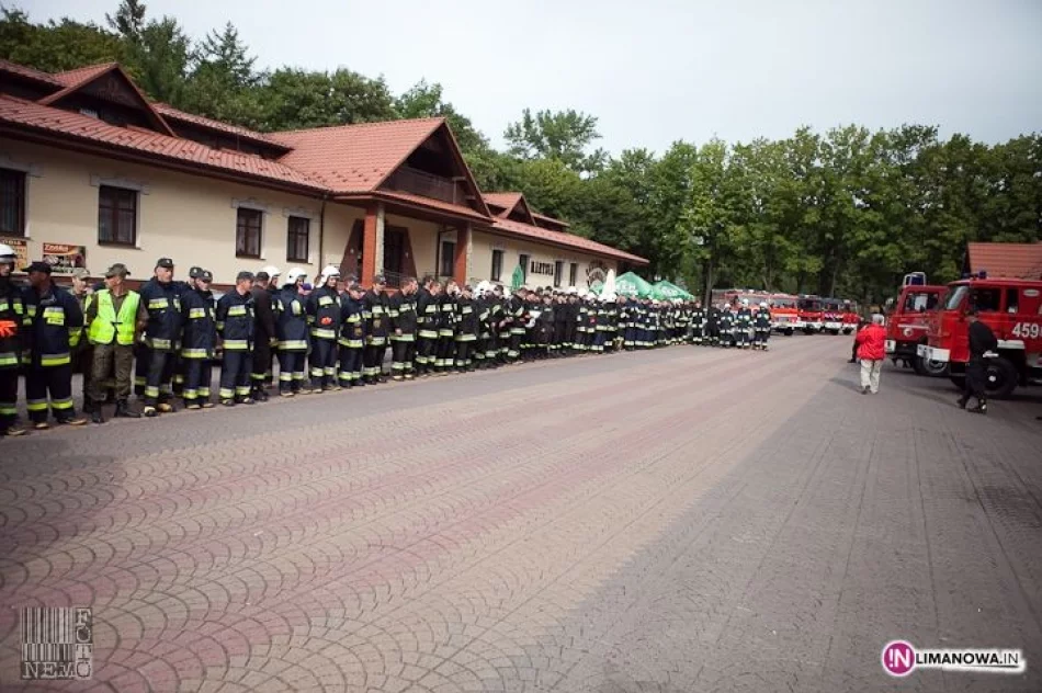 Powiatowe ćwiczenia strażackie w Szczyrzycu - zdjęcie 5