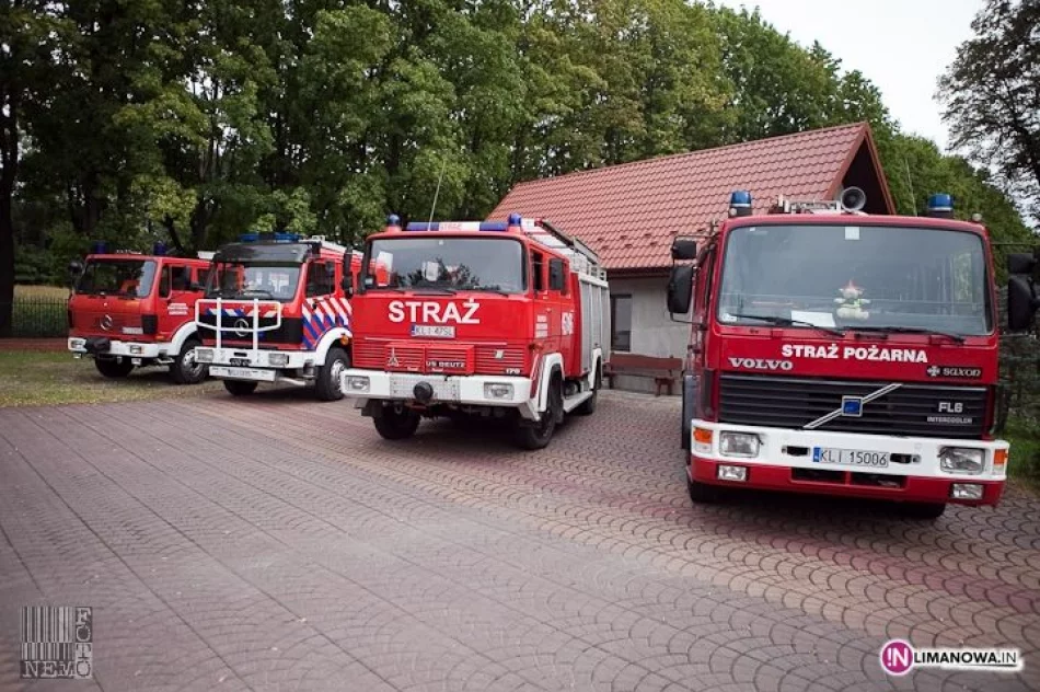 Powiatowe ćwiczenia strażackie w Szczyrzycu - zdjęcie 16