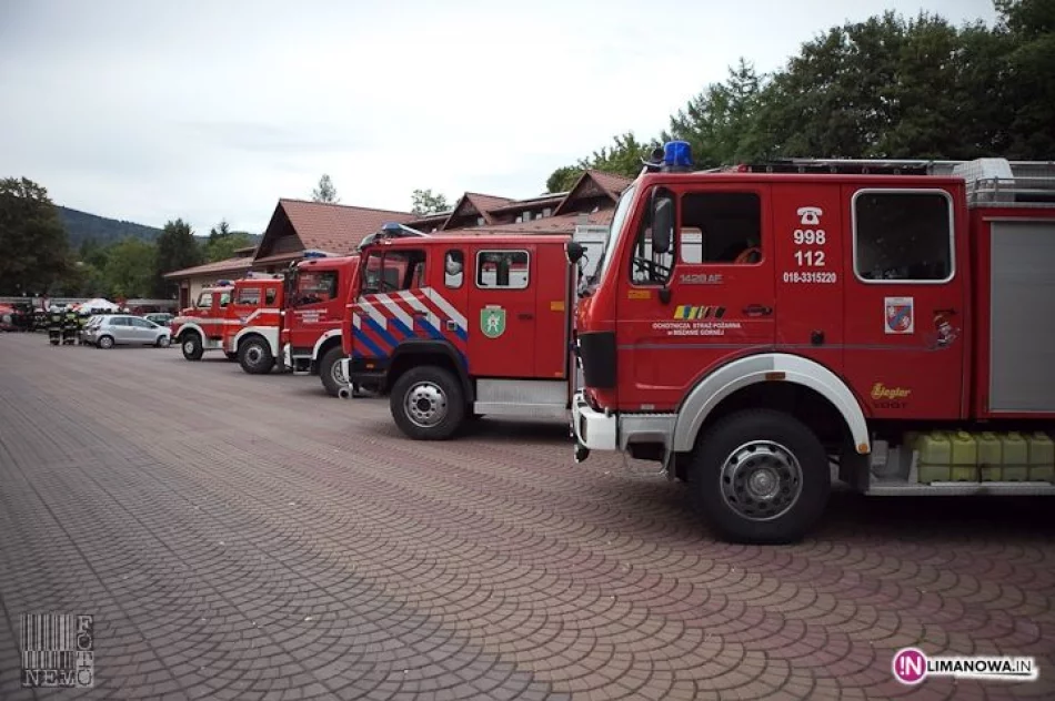 Powiatowe ćwiczenia strażackie w Szczyrzycu - zdjęcie 17