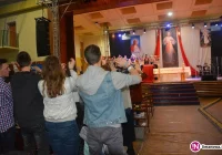 'Pełne zanurzenie' - vademecum dla animatora - zdjęcie główne