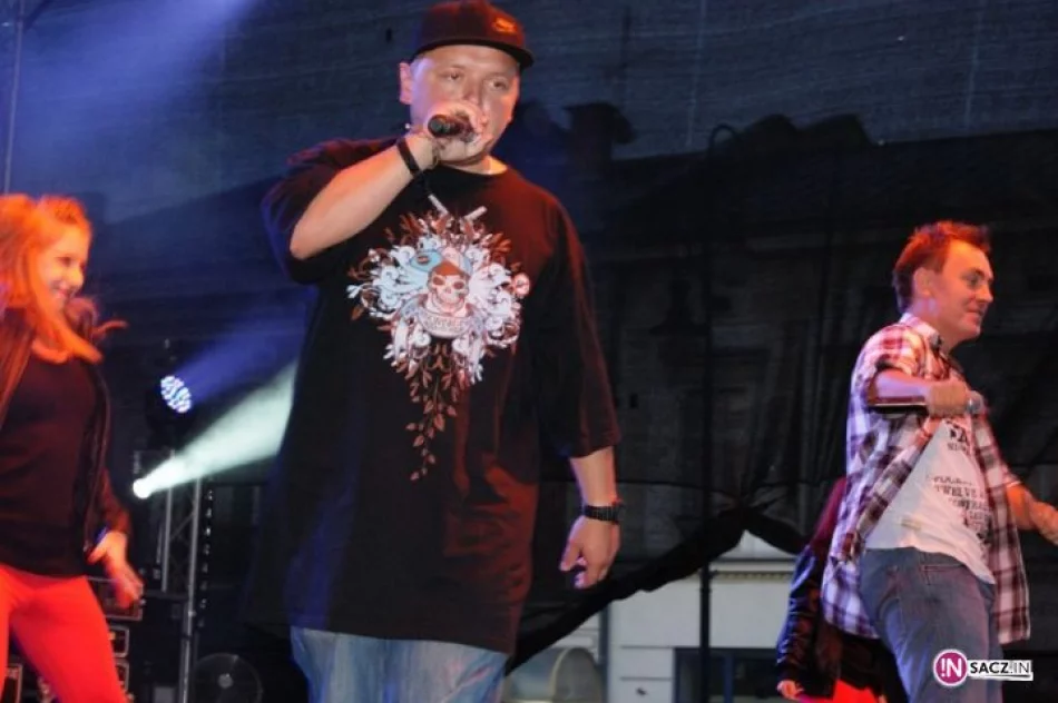 Maryla Rodowicz, Mirosław Witkowski i tłumy sądeczan na koncercie radia RDN  na sądeckim Rynku - zdjęcie 15