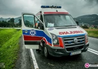 Co z podstacją w Męcinie? Sprawa zawieszona. Gmina dała pieniądze na nową karetkę - zdjęcie główne