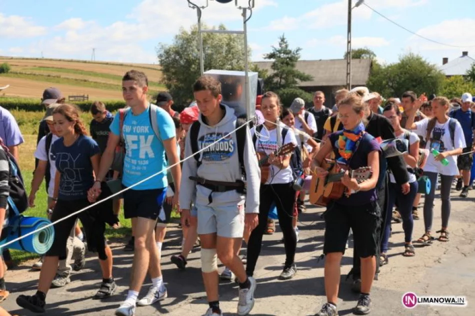 Idą na Jasną Górę - zdjęcie 19