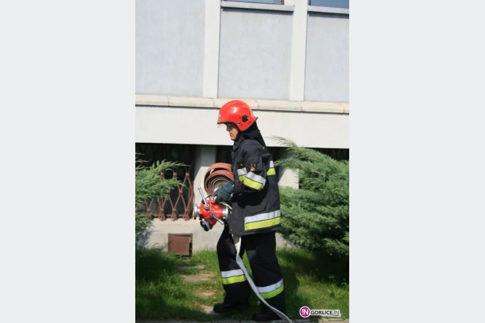 Ćwiczenia straży w kościele - zdjęcie 10