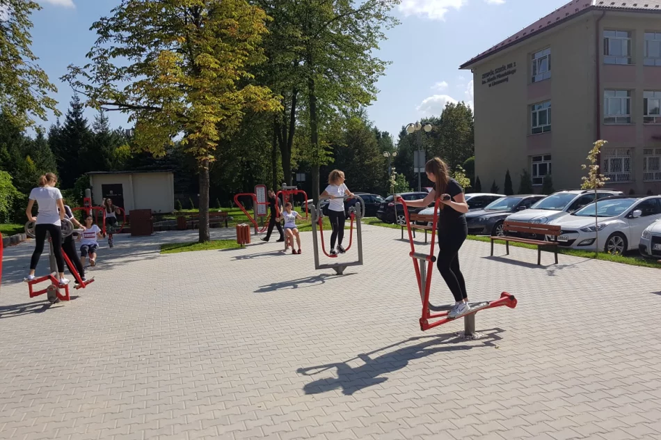 Siłownia zewnętrza w "Ekonomie" - zdjęcie 10