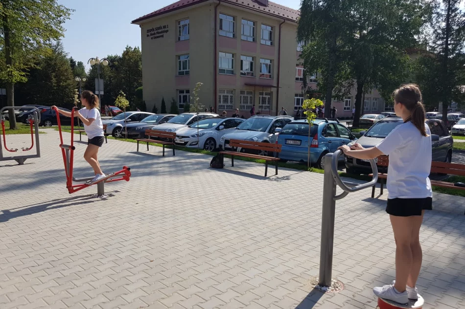 Siłownia zewnętrza w "Ekonomie" - zdjęcie 11