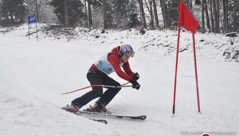 Jutro 'Spartakiada' - slalom gigant i zjazd na byle czym - zdjęcie 1