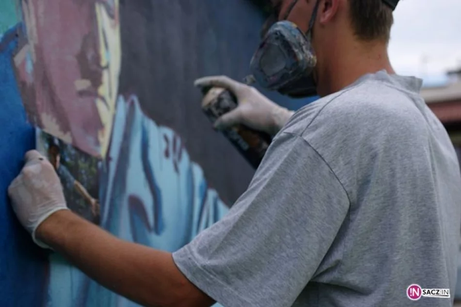 "Tu i teraz" - Królik, Żusto i Mors nagrywają teledysk w Nowym Sączu - zdjęcie 10