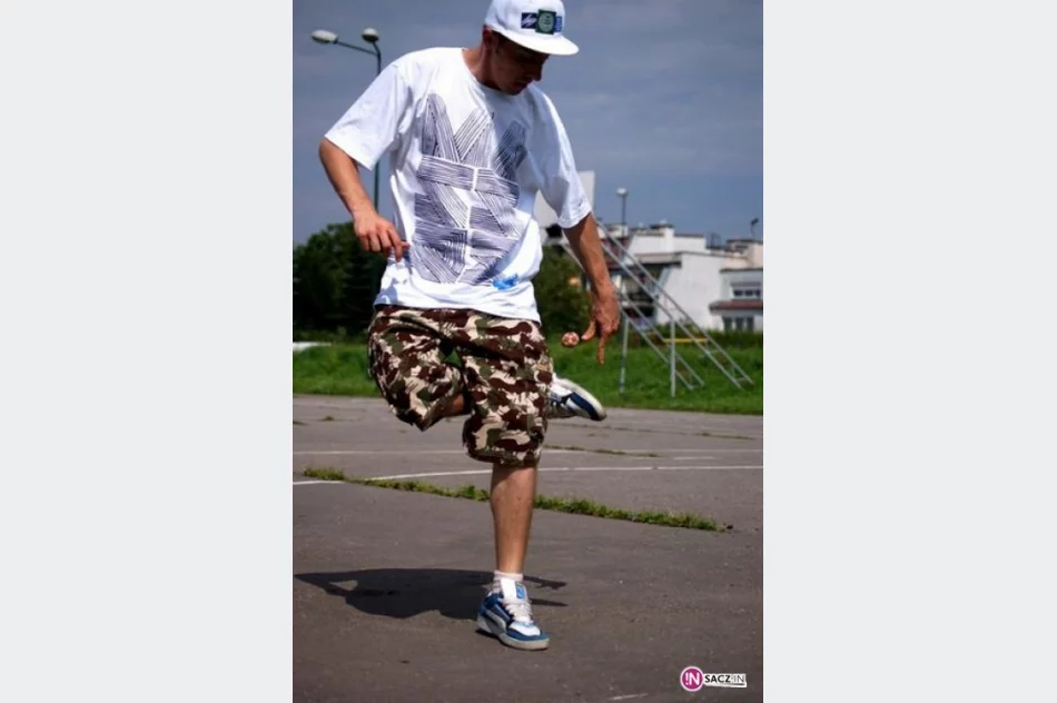 "Tu i teraz" - Królik, Żusto i Mors nagrywają teledysk w Nowym Sączu - zdjęcie 11