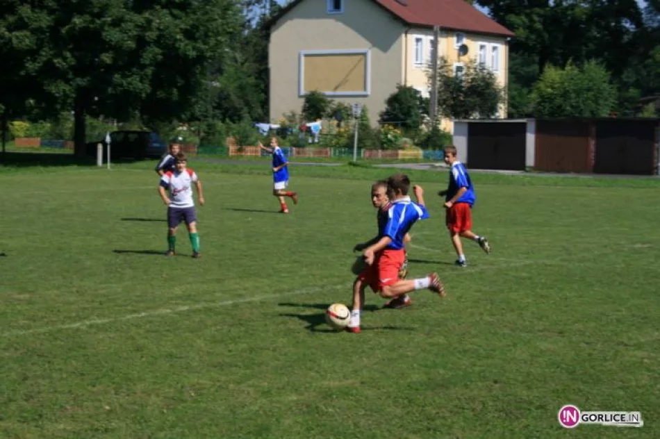 Wakacyjny Turniej Piłki Nożnej - zdjęcie 3