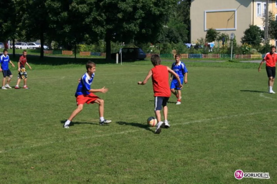 Wakacyjny Turniej Piłki Nożnej - zdjęcie 17