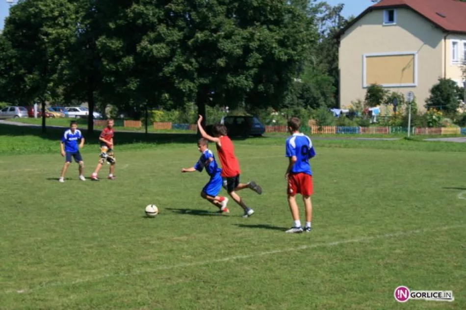 Wakacyjny Turniej Piłki Nożnej - zdjęcie 18