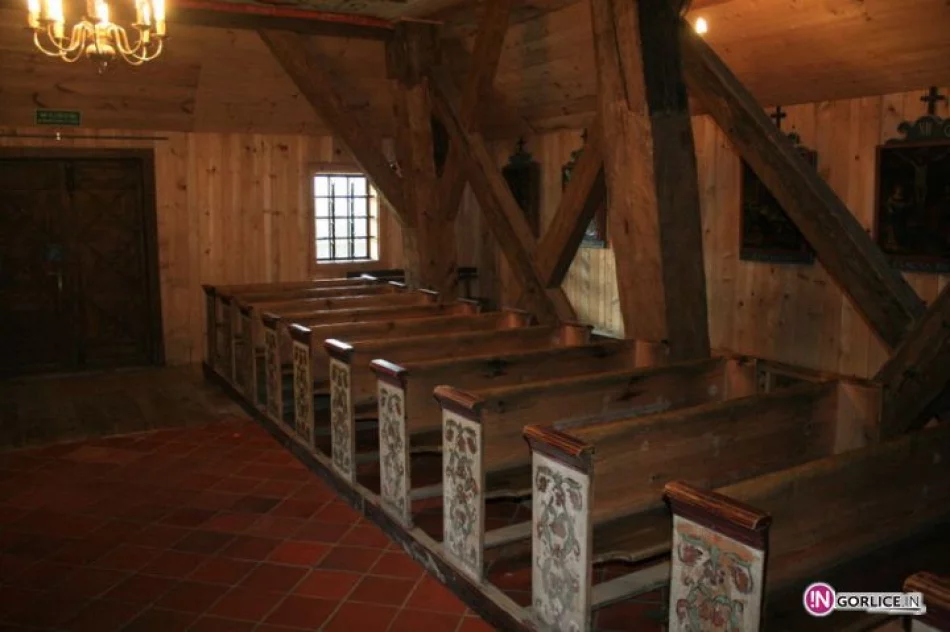 Kościół w Binarowej - po remoncie - zdjęcie 3