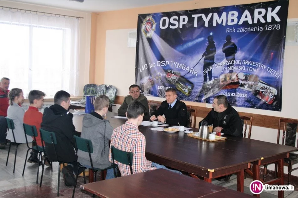 Turniej młodych pożarników - zdjęcie 2