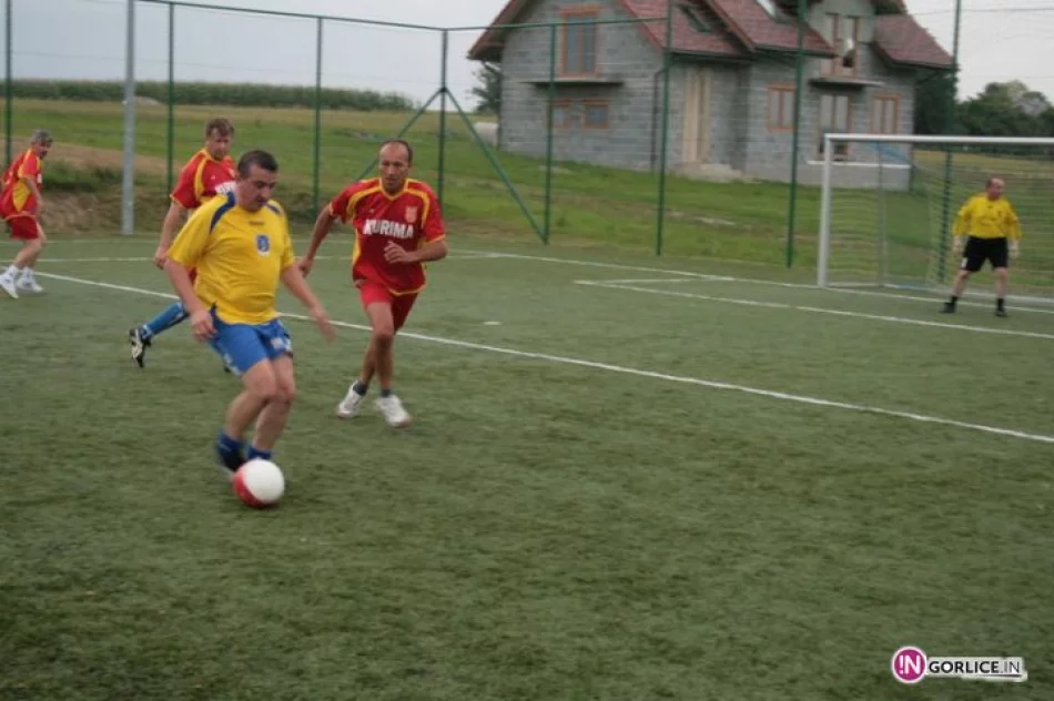 Mecz samorządowców Moszczenica - Kurima - zdjęcie 4