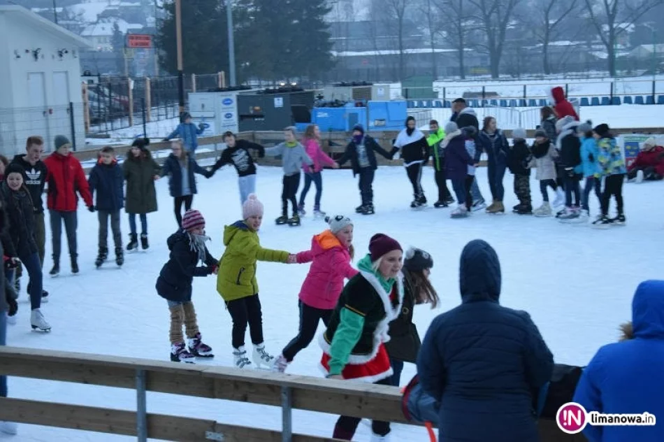 Kolejne atrakcje na lodowisku - zdjęcie 2
