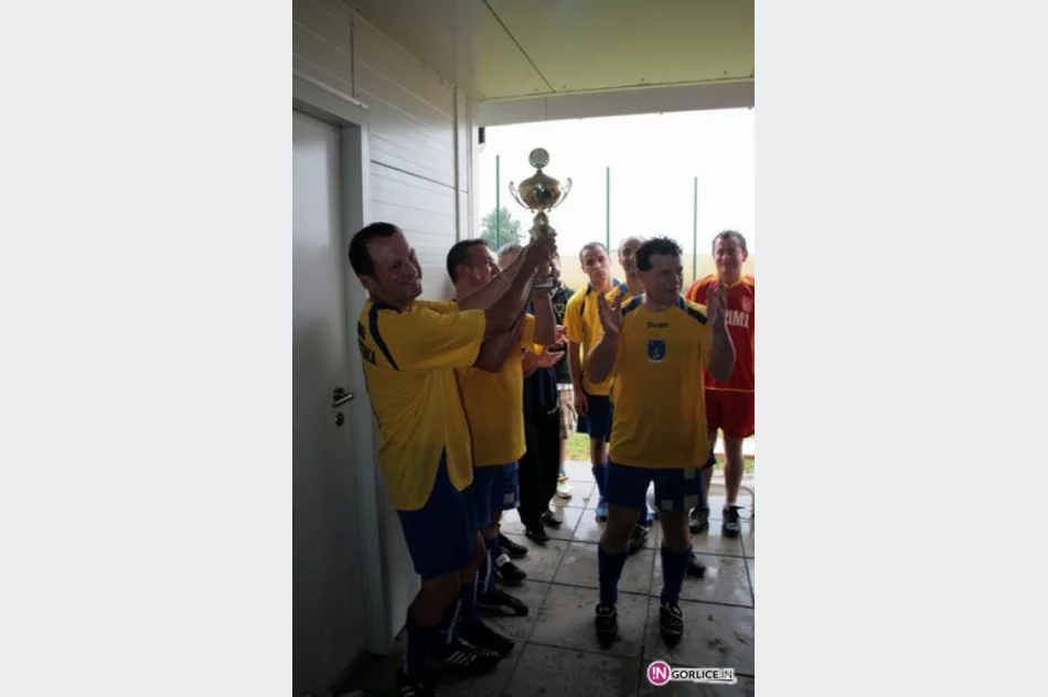 Mecz samorządowców Moszczenica - Kurima - zdjęcie 14