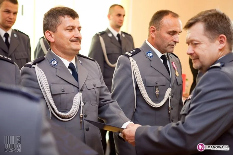 Powiatowe obchody Święta Policji - zdjęcie 15