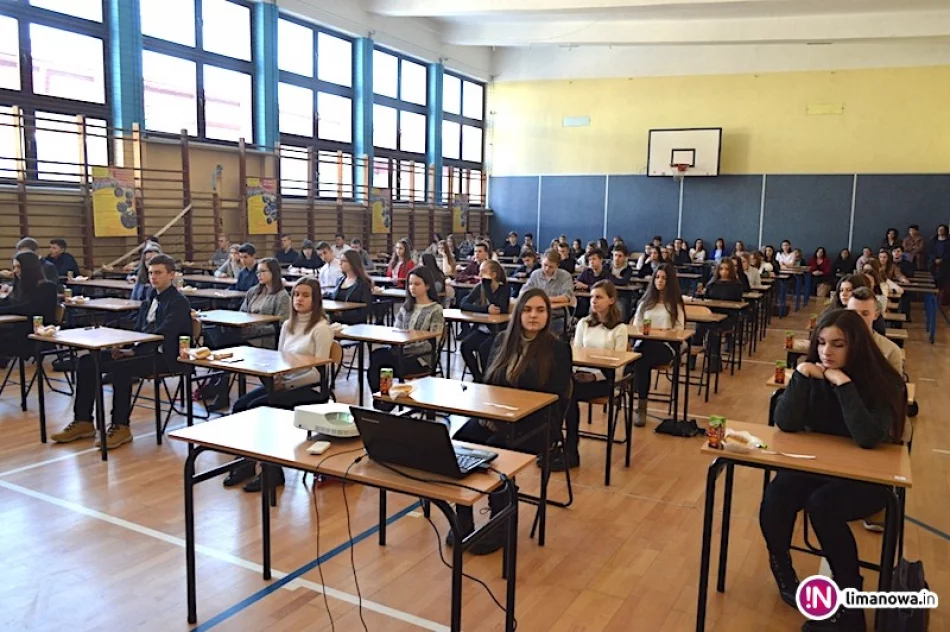 Rozstrzygnięto powiatowe konkursy językowe - zdjęcie 2