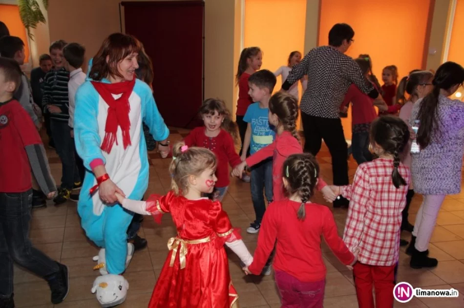 Walentynkowa dyskoteka w świetlicy - zdjęcie 2