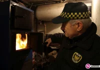 Burmistrz wydał zarządzenie. Od dziś strażnicy miejscy będą wchodzić do domów i sprawdzać paleniska - zdjęcie główne