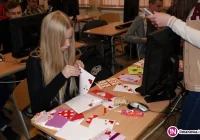 Kartki walentynkowe z myślą o dzieciach chorych na nowotwory - zdjęcie główne