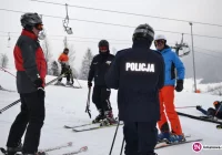 Policja zwróci uwagę na zbyt brawurową jazdę na nartach - zdjęcie główne